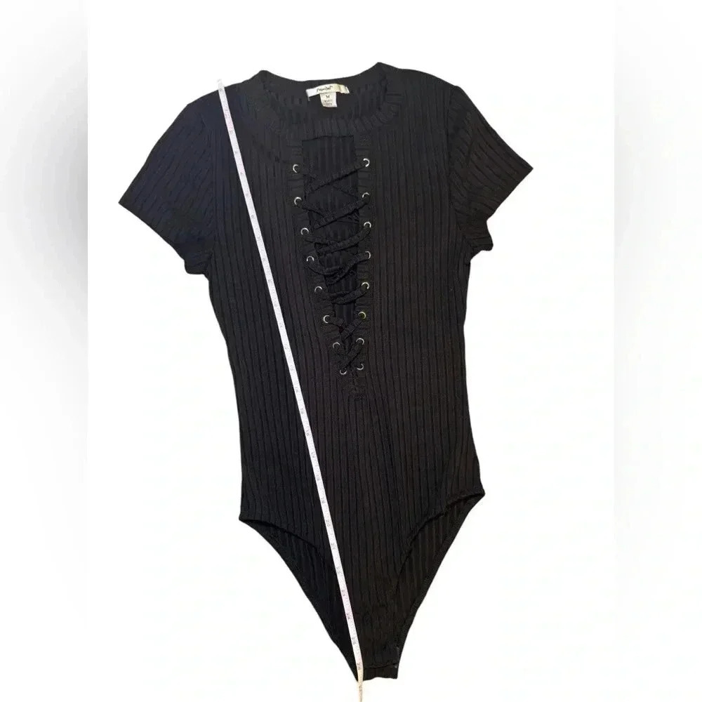 Black Ribboned Lace Up Detail Short Sleeve Bodysuit , Size medium - Picture 6 of 7